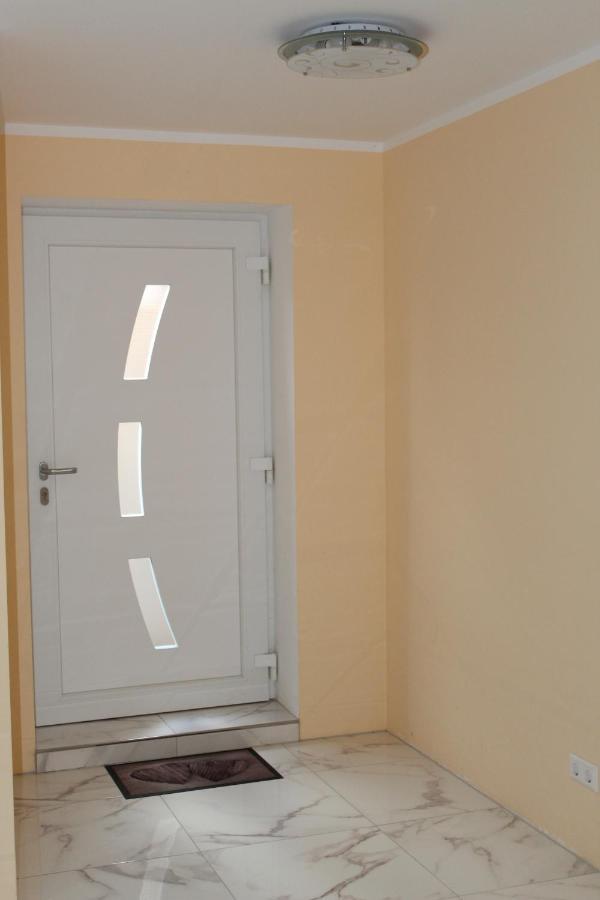 Ferienwohnung Bei Heidelberg Mauer Exterior foto