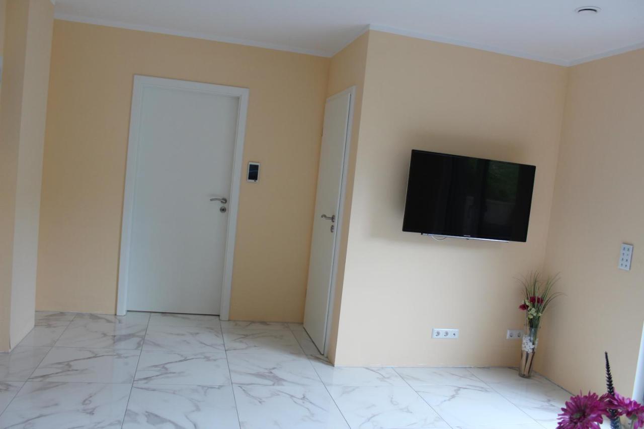 Ferienwohnung Bei Heidelberg Mauer Exterior foto